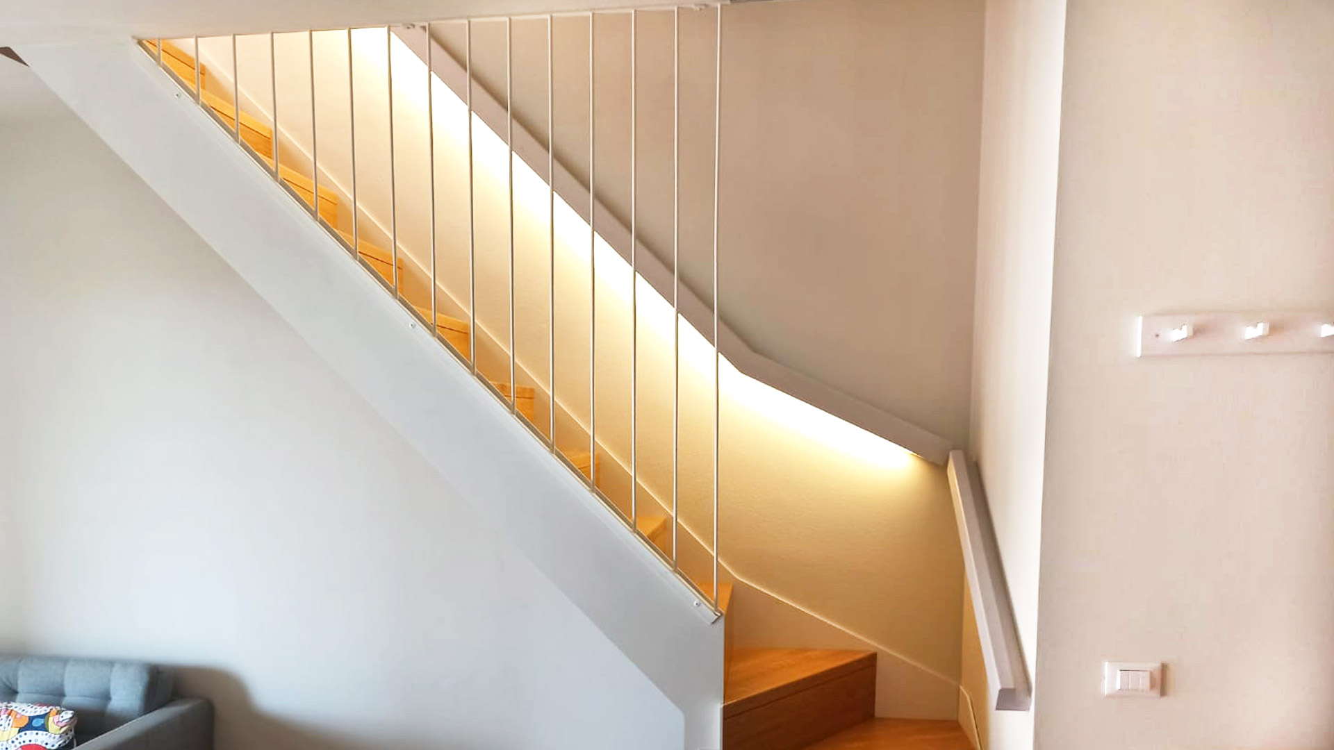 ringhiere-scale-in-acciaio-verona-lineaspazio